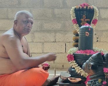 Rudraksha Diksha